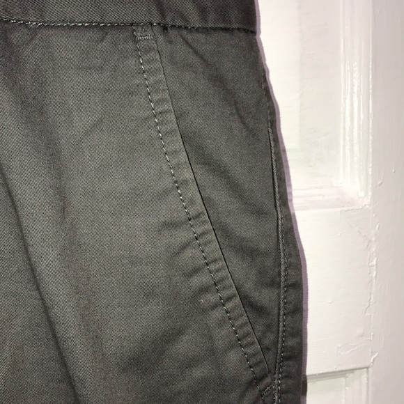 Boston Traders flat front shorts SIZE 36 - Picture 3 of 7